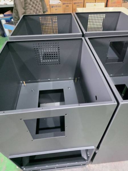 기계용 제어박스 그레이 분체도장